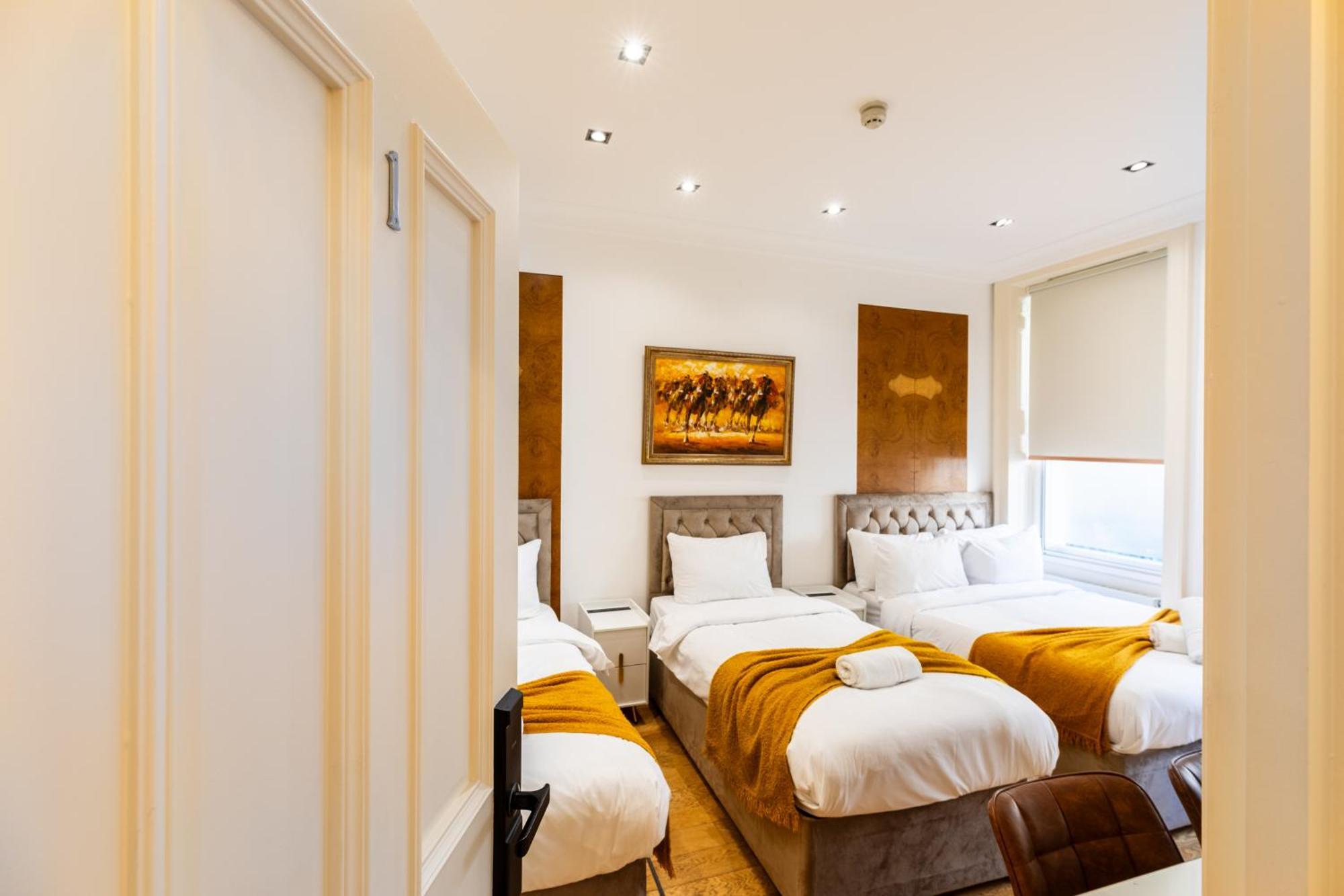 The Chapter - Mayfair Residences Londen Buitenkant foto