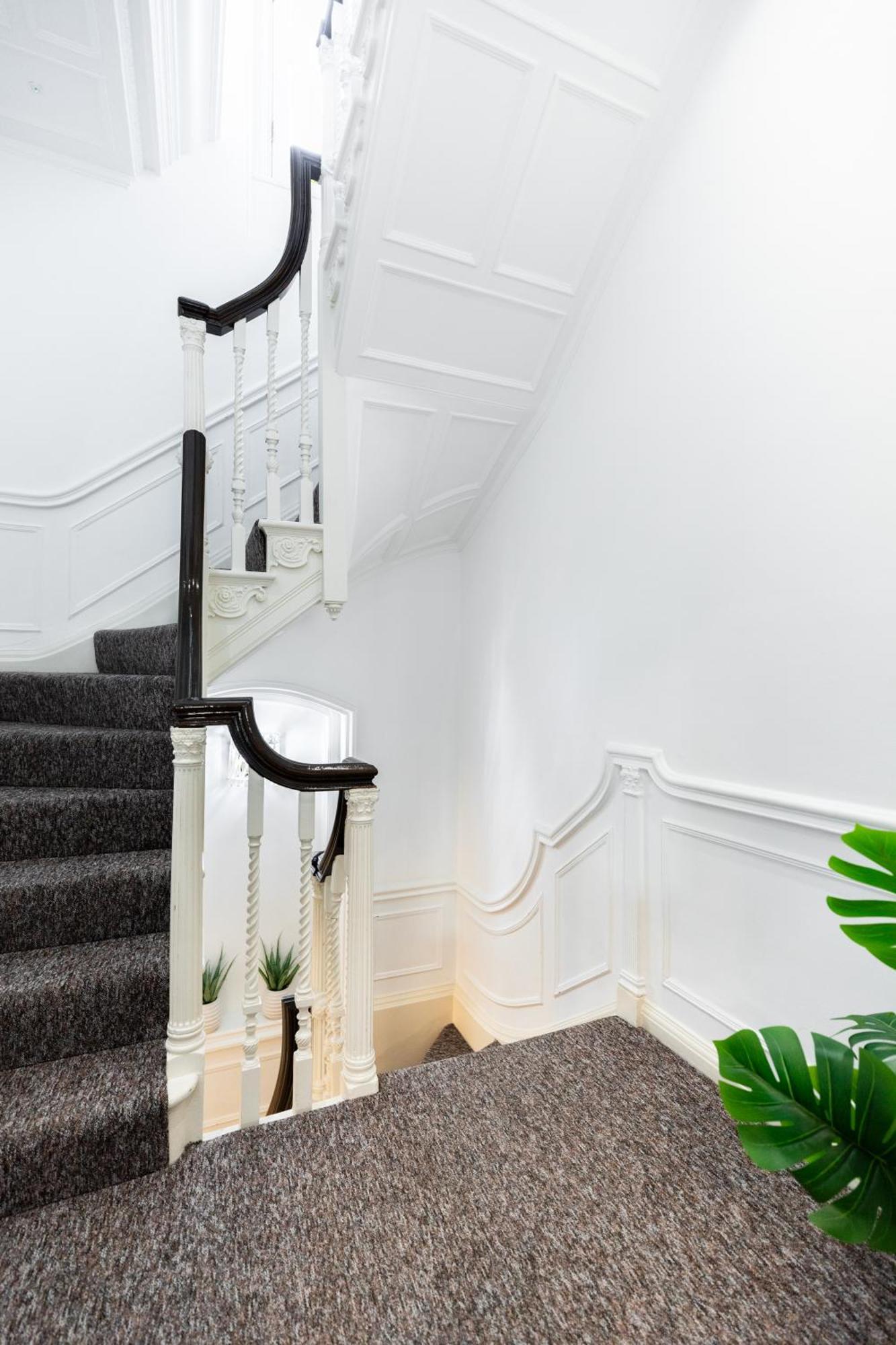 The Chapter - Mayfair Residences Londen Buitenkant foto