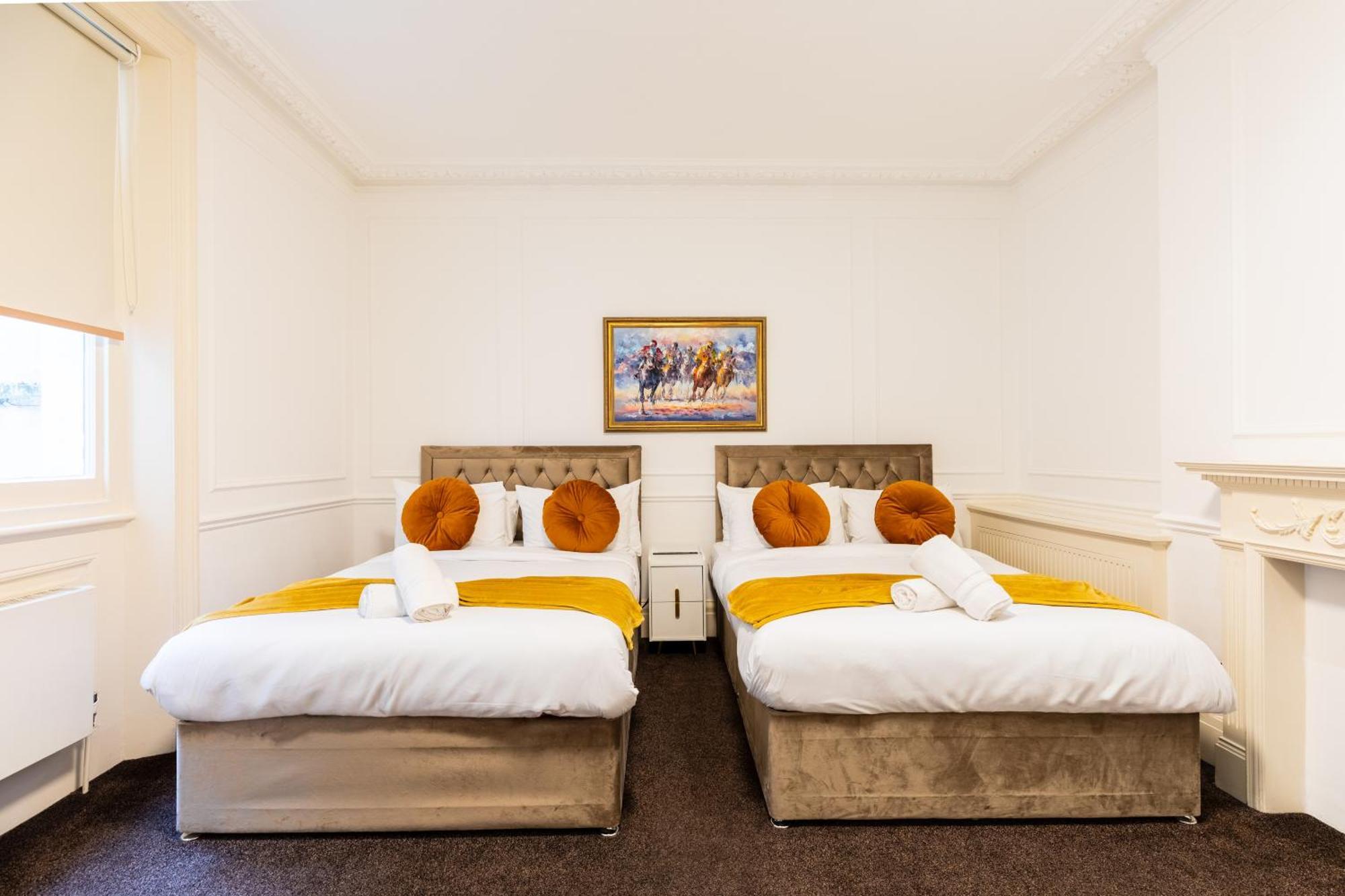 The Chapter - Mayfair Residences Londen Buitenkant foto