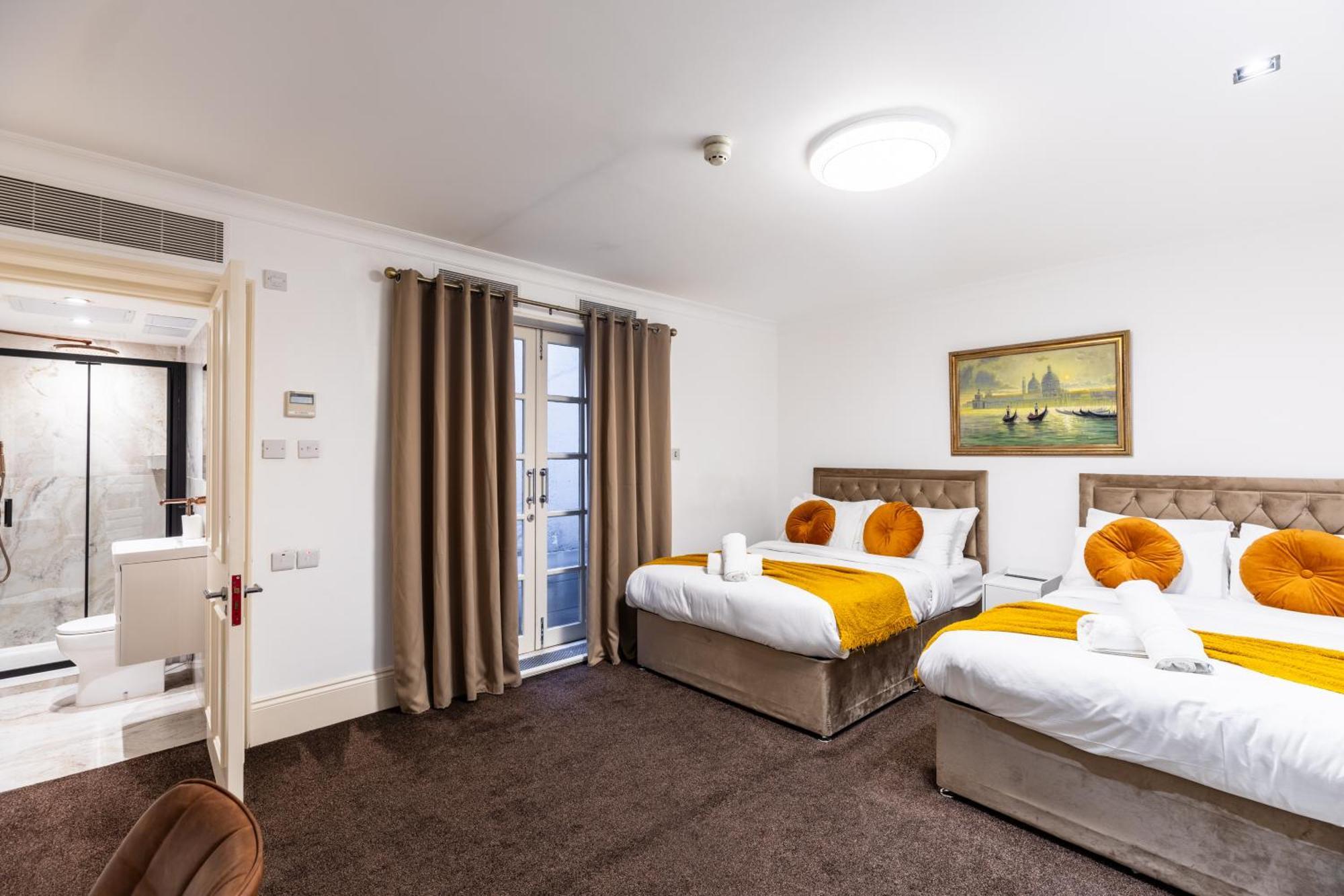 The Chapter - Mayfair Residences Londen Buitenkant foto